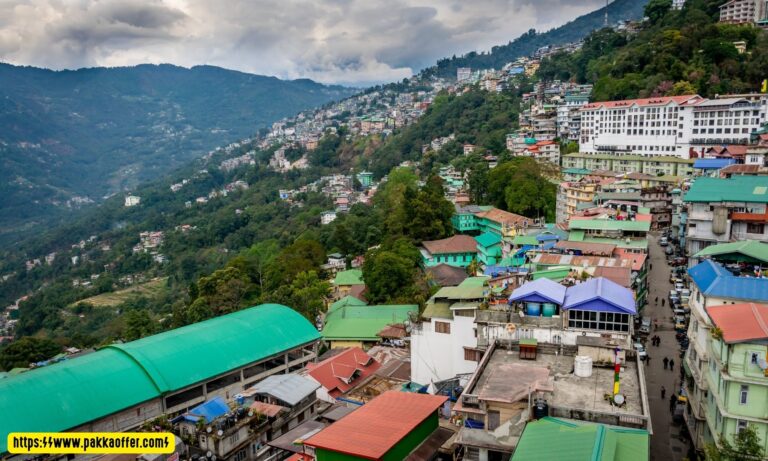 Top 10 Hill Stations In India You Must Visit This Vacation