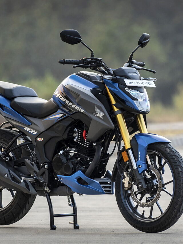 Honda Hornet 2.0 is a street bike with a 184.4 cc BS6 engine.