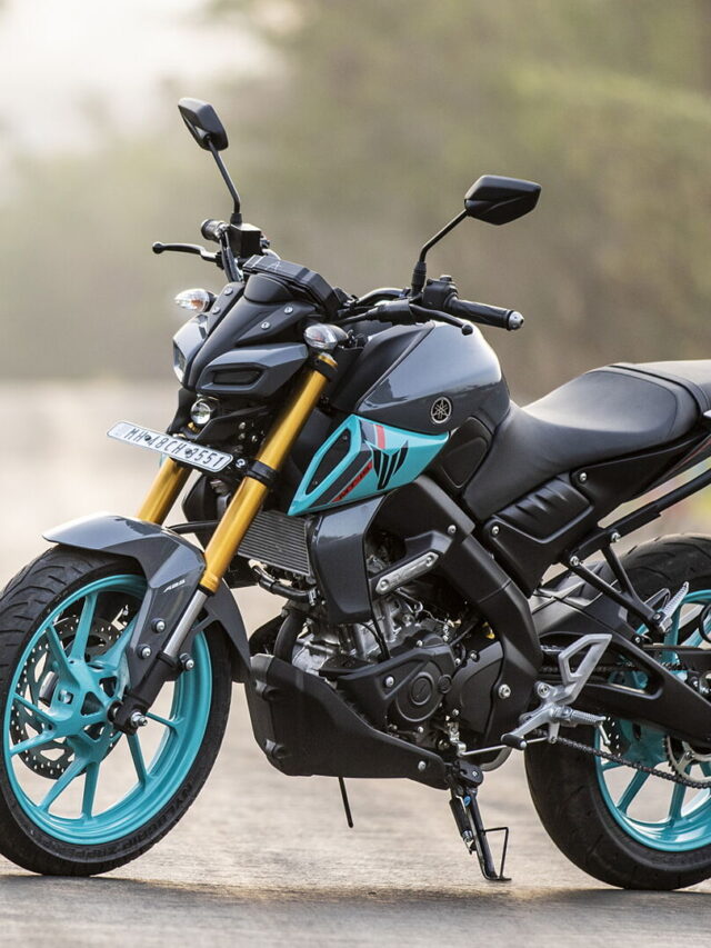 Yamaha MT 15 V2 is a street bike with a 155cc BS6 engine.